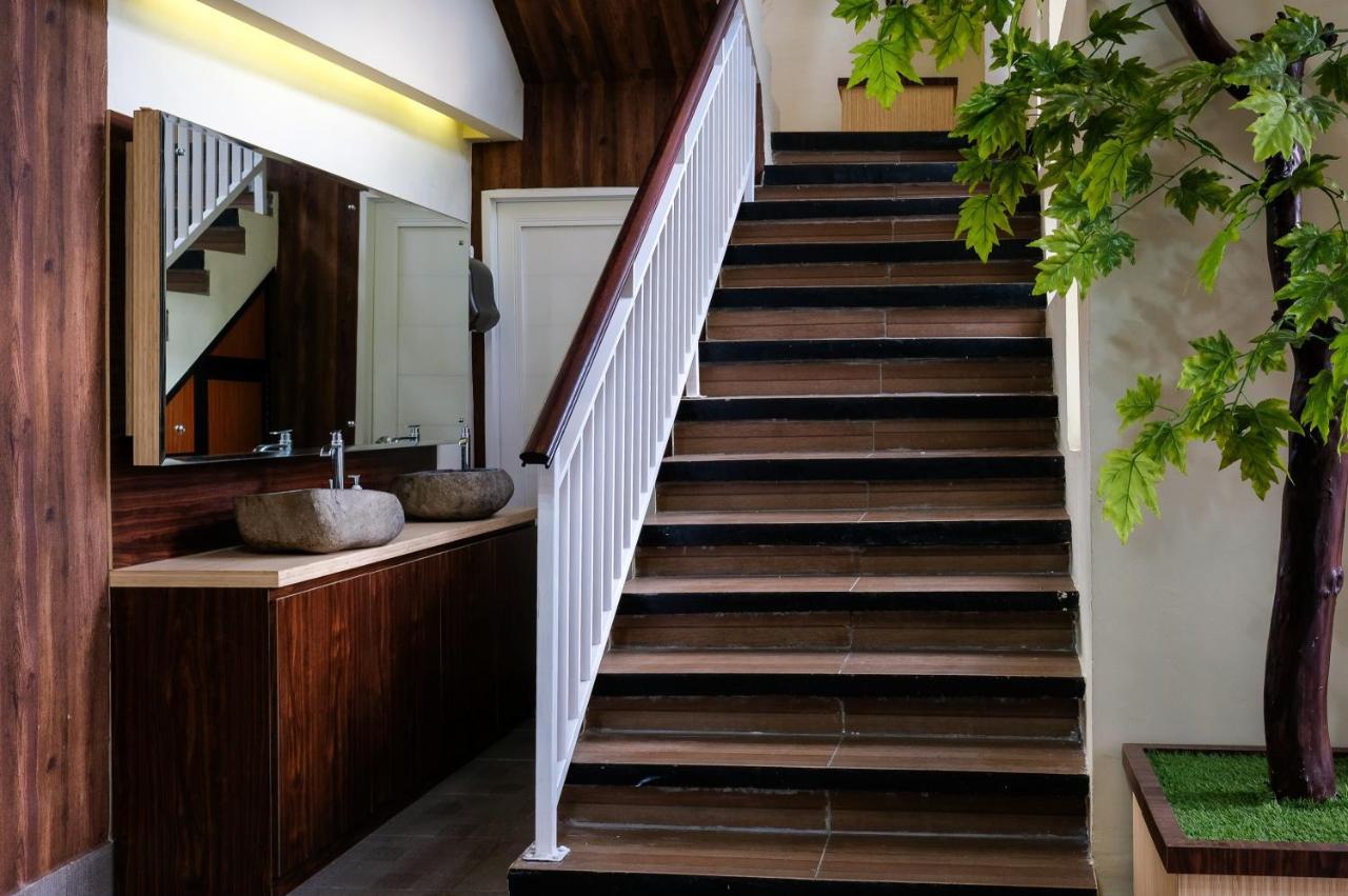 Oyo 683 Jepun Guesthouse Ματαράμ Εξωτερικό φωτογραφία